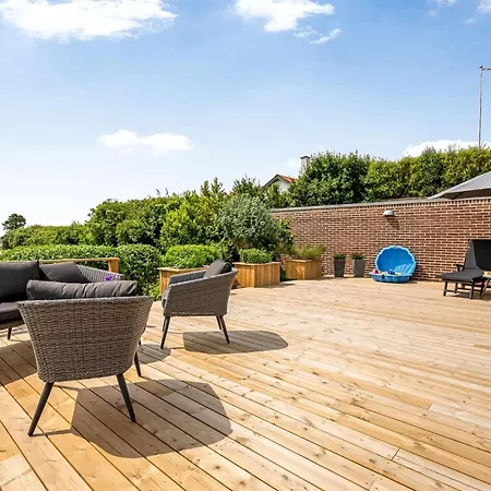 Finelly - 350m From The Sea By Interhome 度假居 *