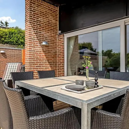 Finelly - 350m From The Sea By Interhome *