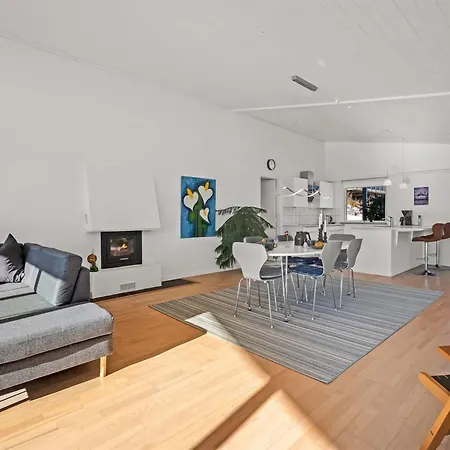 Finelly - 350m From The Sea By Interhome 度假居 *