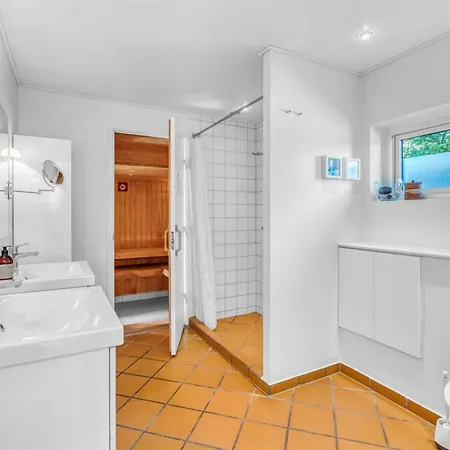 度假居 Finelly - 350m From The Sea By Interhome 埃贝尔托夫特